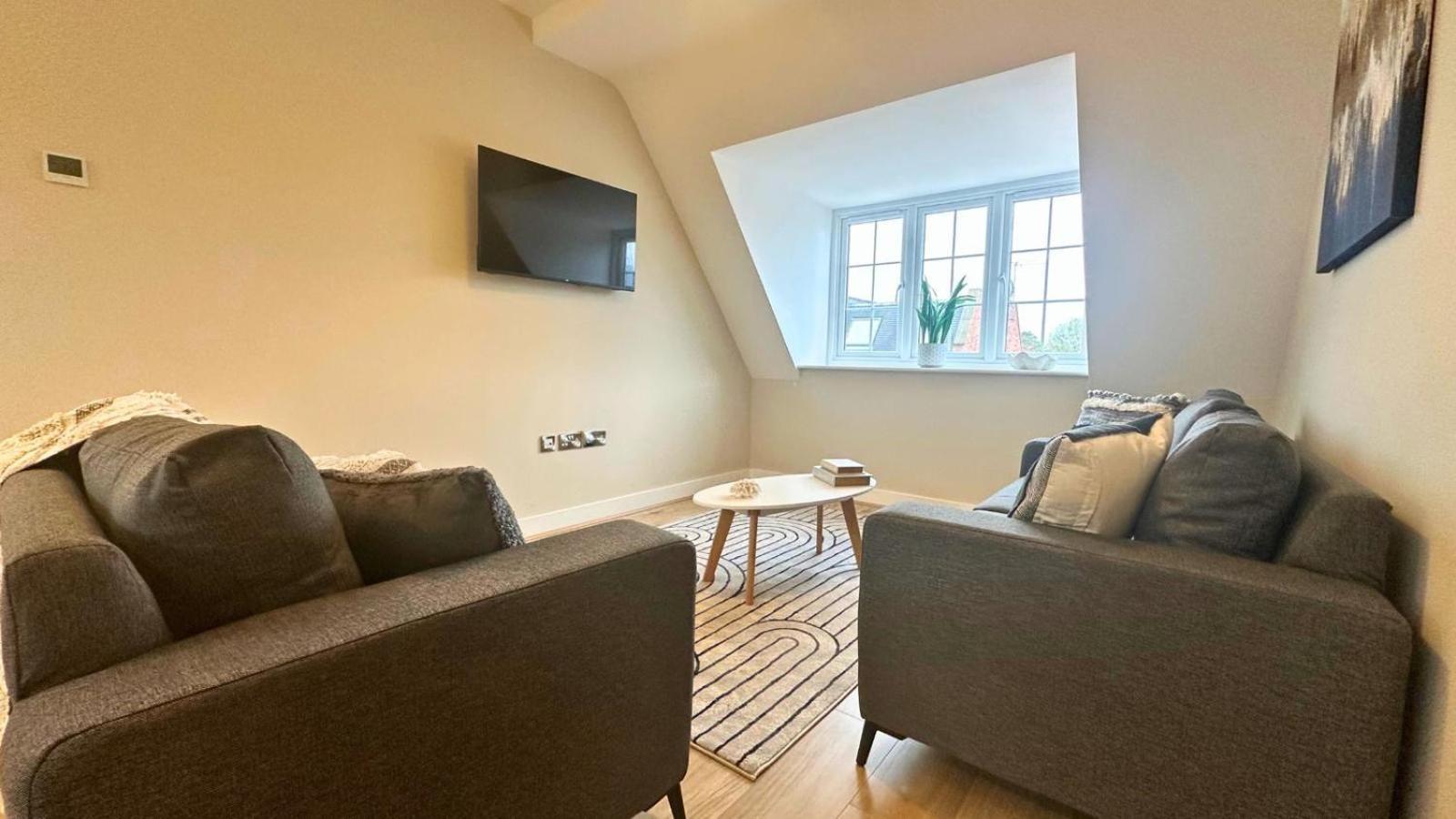 Luxury Apartment In Great Location Coventry Extérieur photo